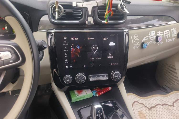 Used Lynk & Co 02 2021 2.0TD Automatic Two-Wheel Drive Zhaoshang Champion Edition Audio And AC Panel