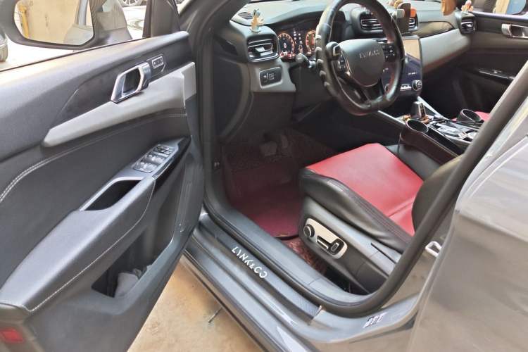 Used Lynk & Co 02 2021 2.0TD Automatic Two-Wheel Drive "Jin" Champion Edition Driver Seat