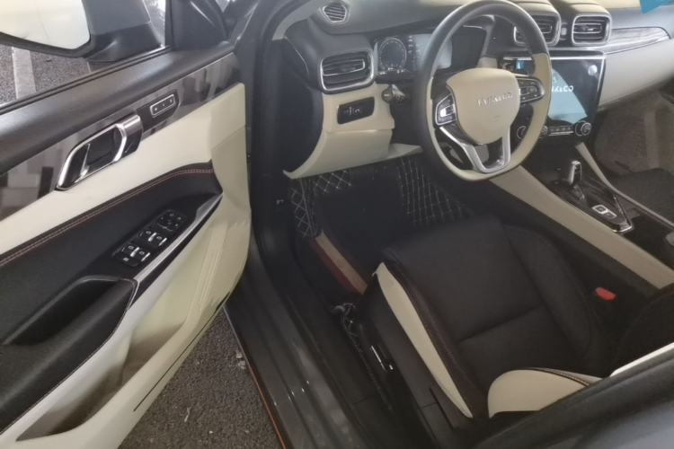 Used Lynk & Co 02 2021 1.5TD DCT Two-Wheel Drive Champion Edition Driver Seat