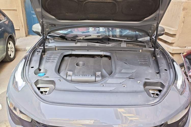 Used Lynk & Co 02 2021 2.0TD Automatic Two-Wheel Drive "Jin" Champion Edition Engine Bay