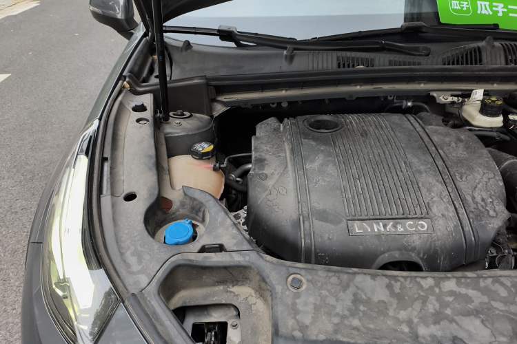 Used Lynk & Co 02 2021 1.5TD DCT Two-Wheel Drive Champion Edition Engine Bay Right