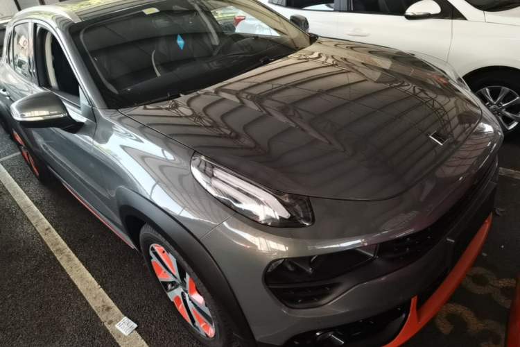 Used Lynk & Co 02 2021 1.5TD DCT Two-Wheel Drive Champion Edition Front Right 45 Deg