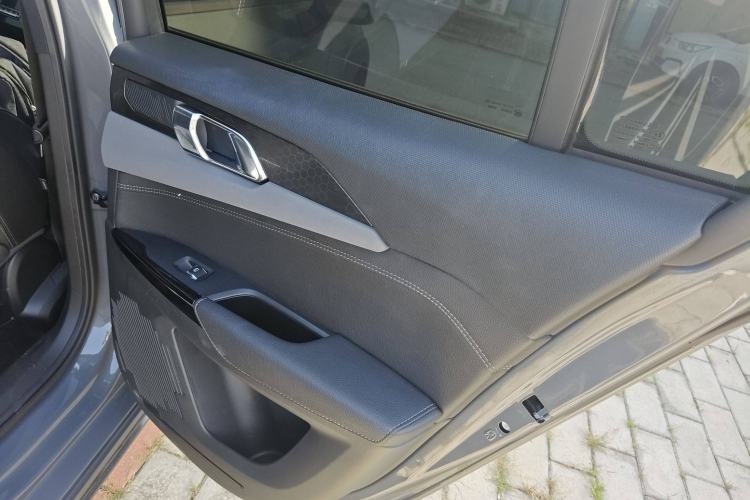 Used Lynk & Co 02 2021 1.5TD DCT Two-Wheel Drive Champion Edition Interior 6