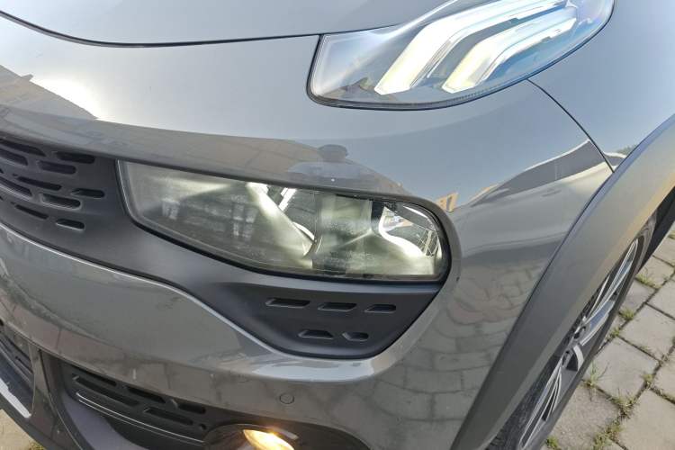 Used Lynk & Co 02 2021 1.5TD DCT Two-Wheel Drive Champion Edition Left Front Headlight