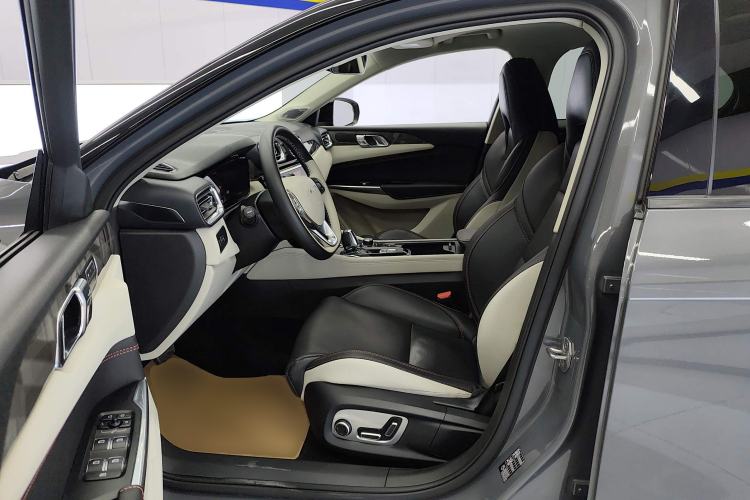 Used Lynk & Co 02 2021 2.0TD Automatic Two-Wheel Drive Zhaoshang Champion Edition Left Front Seat