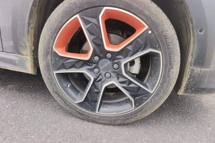 Used Lynk & Co 02 2021 2.0TD Automatic Two-Wheel Drive Zhaoshang Champion Edition Right Front Wheel Hub
