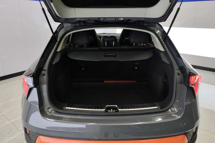 Used Lynk & Co 02 2021 2.0TD Automatic Two-Wheel Drive Zhaoshang Champion Edition Trunk