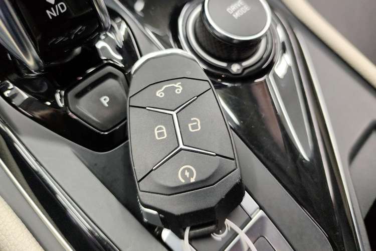 Used Lynk & Co 02 2021 2.0TD Automatic Two-Wheel Drive Zhaoshang Champion Edition Vehicle Key