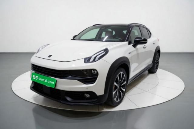 Ojetý Lynk & Co 02 2021 2.0TD Automatic Two-Wheel Drive "Jin" Champion Edition