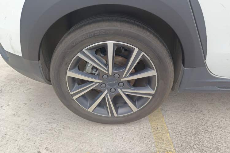 Used Lynk & Co 02 2021 1.5TD DCT Two-Wheel Drive Champion Edition Exterior 5