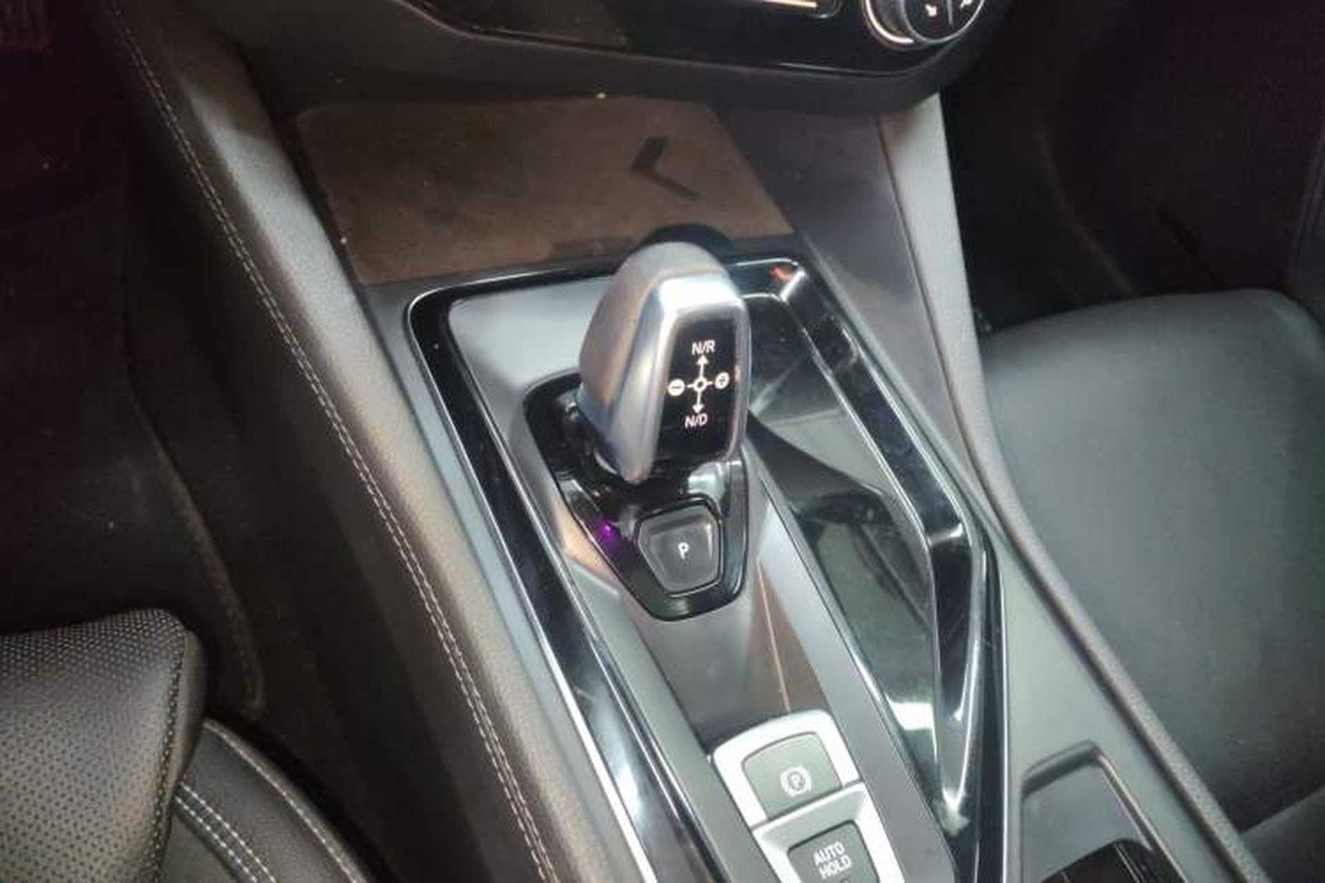 Used Lynk & Co 02 2021 1.5TD DCT Two-Wheel Drive Champion Edition Gear Lever