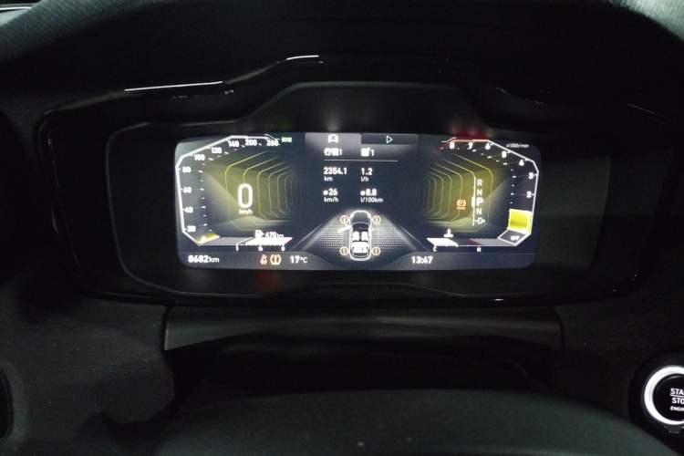 Used Lynk & Co 02 2021 1.5TD DCT Two-Wheel Drive Power Plus Instrument Cluster
