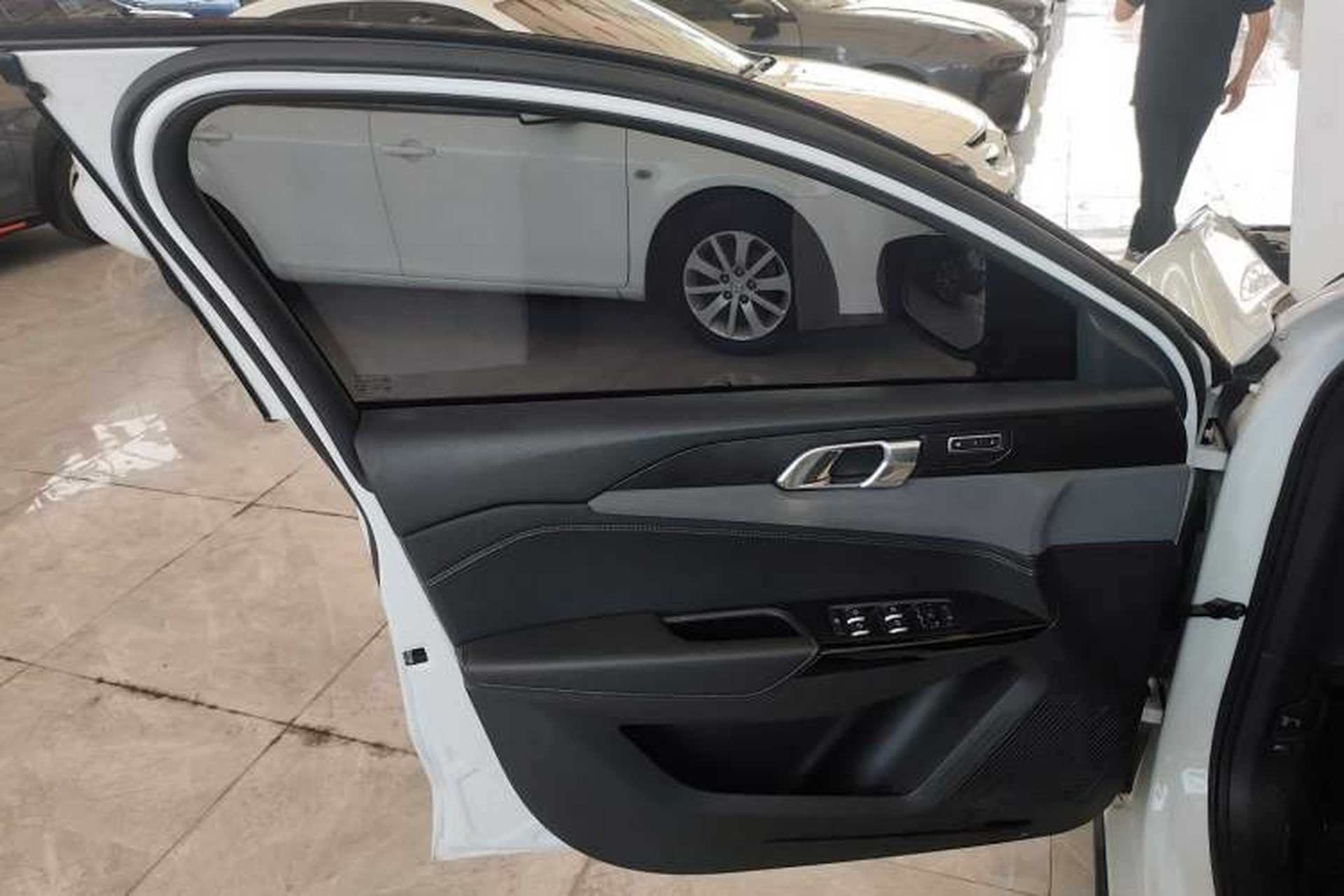 Used Lynk & Co 02 2021 1.5TD DCT Two-Wheel Drive Champion Edition Interior 6