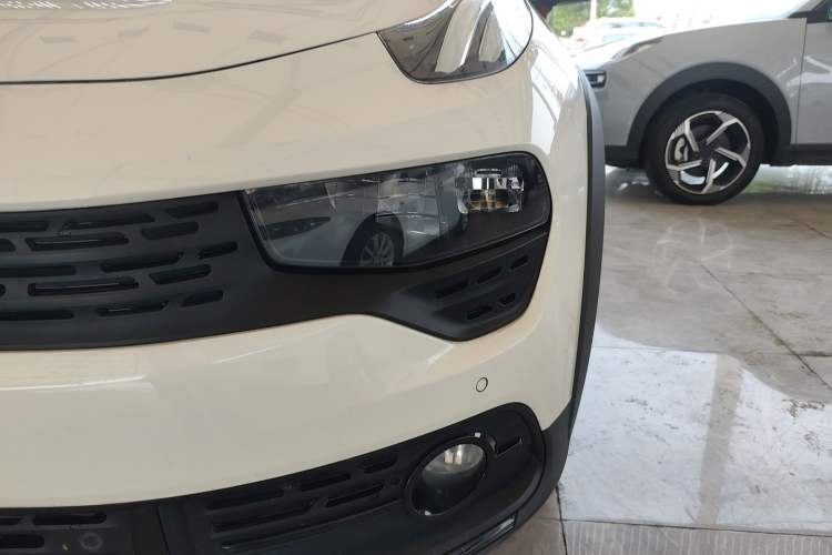 Used Lynk & Co 02 2021 1.5TD DCT Two-Wheel Drive Champion Edition Left Front Headlight