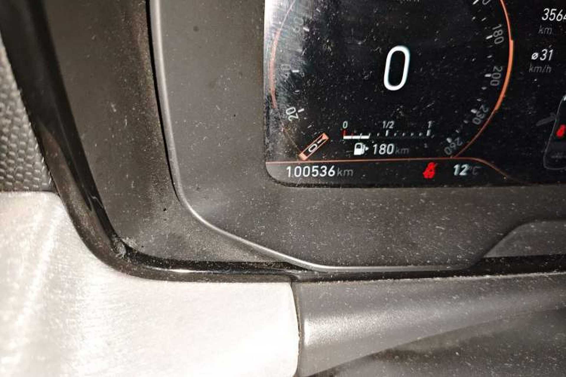 Used Lynk & Co 02 2021 1.5TD DCT Two-Wheel Drive Champion Edition Odometer Close Up