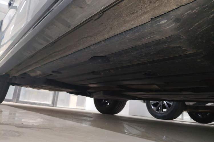 Used Lynk & Co 02 2021 2.0TD Automatic Two-Wheel Drive "Jin" Champion Edition Right Side Sill