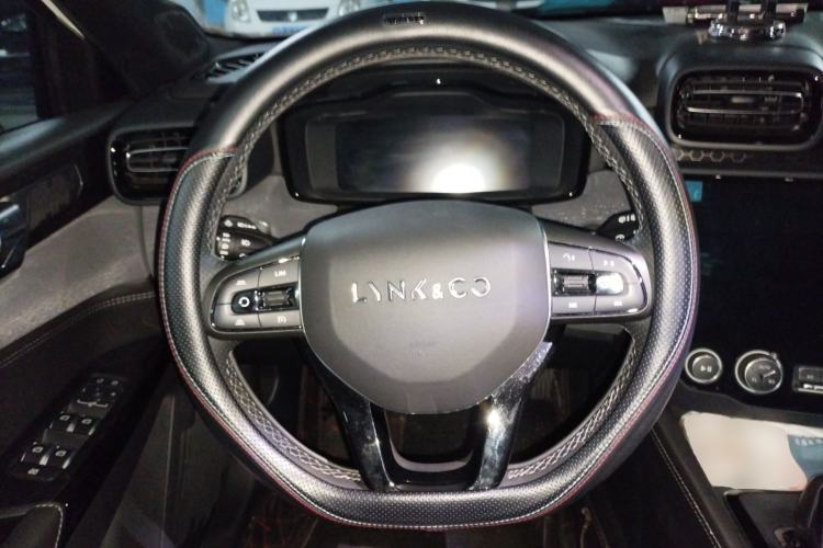 Used Lynk & Co 02 2021 1.5TD DCT Two-Wheel Drive Power Plus Steering Wheel