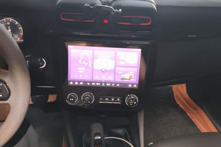 Used Lynk & Co 02  Audio And AC Panel