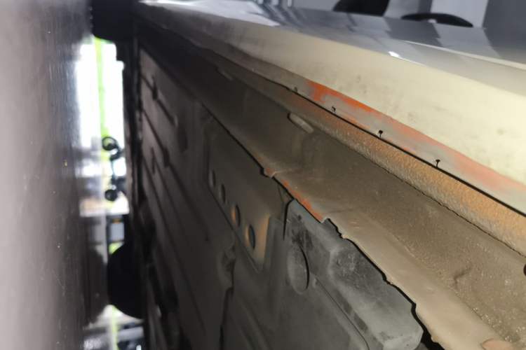 Used Lynk & Co 02  Chassis Rear Left