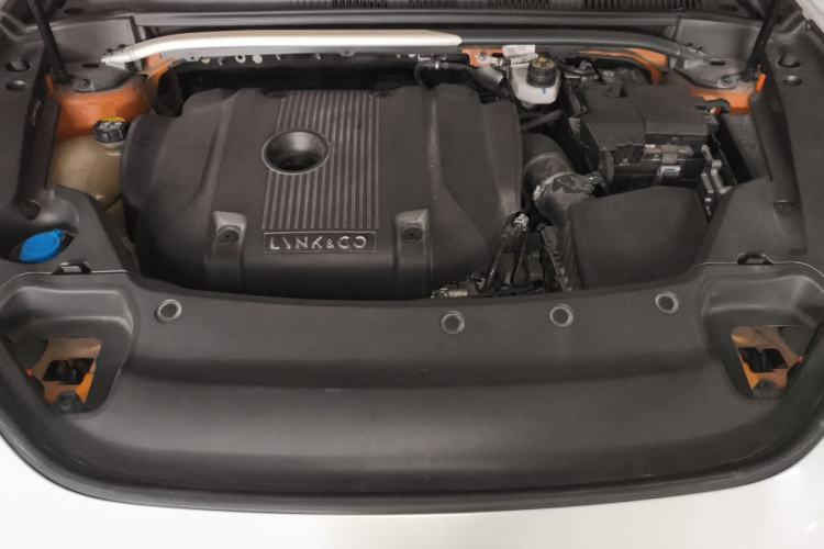 Used Lynk & Co 02  Engine Bay