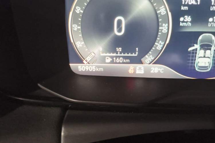 Used Lynk & Co 02  Odometer Close Up