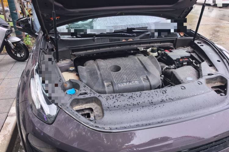 Used Lynk & Co 02 2022 2.0T DCT Shine Pro Engine Bay
