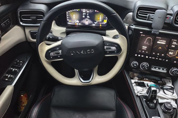 Used Lynk & Co 02 2022 2.0T DCT Shine Pro Steering Wheel