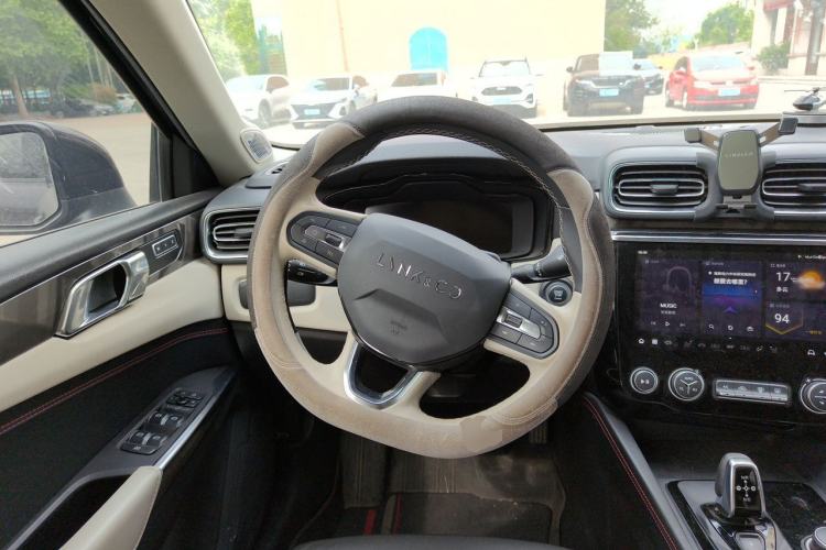 Used Lynk & Co 02 2022 2.0T DCT Shine Pro Steering Wheel