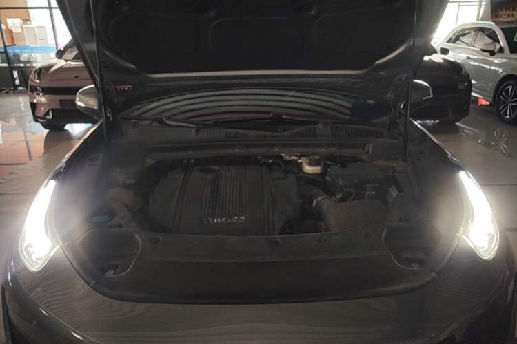Used Lynk & Co 02 2022 1.5T DCT Shine Pro Engine Bay