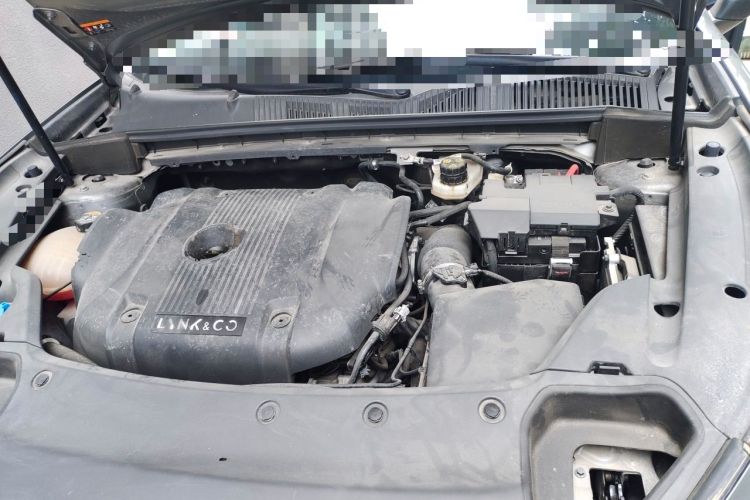 Used Lynk & Co 02 2022 2.0T DCT Shine Plus Engine Bay Left