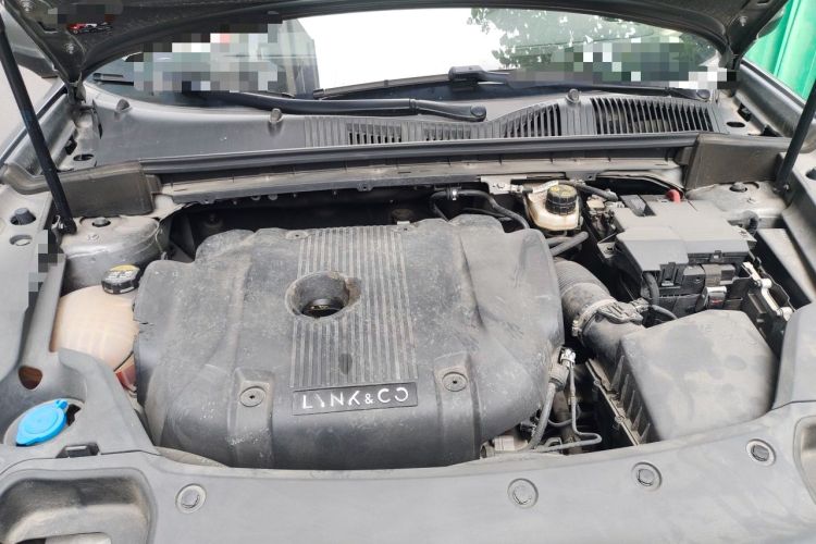 Used Lynk & Co 02 2022 2.0T DCT Shine Plus Engine Bay