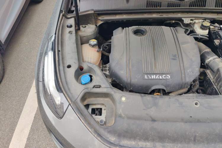 Used Lynk & Co 02 2022 1.5T DCT Shine Plus Engine Bay Right