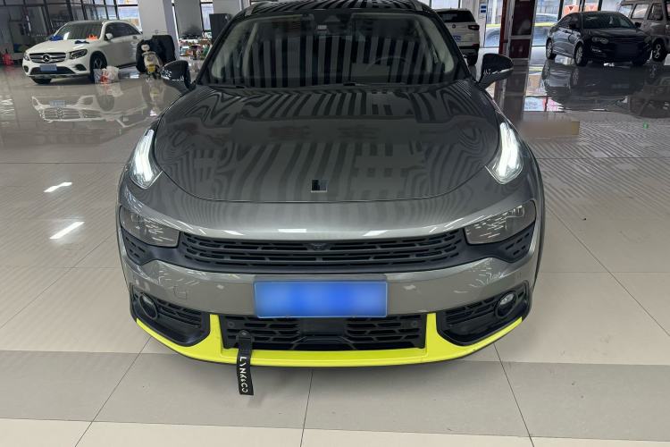 Used Lynk & Co 02 2022 2.0T DCT Shine Pro Exterior 1