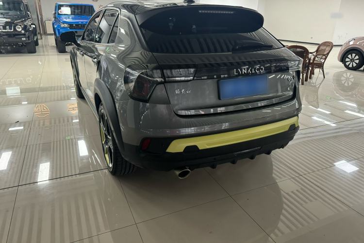 Used Lynk & Co 02 2022 2.0T DCT Shine Pro Exterior 3