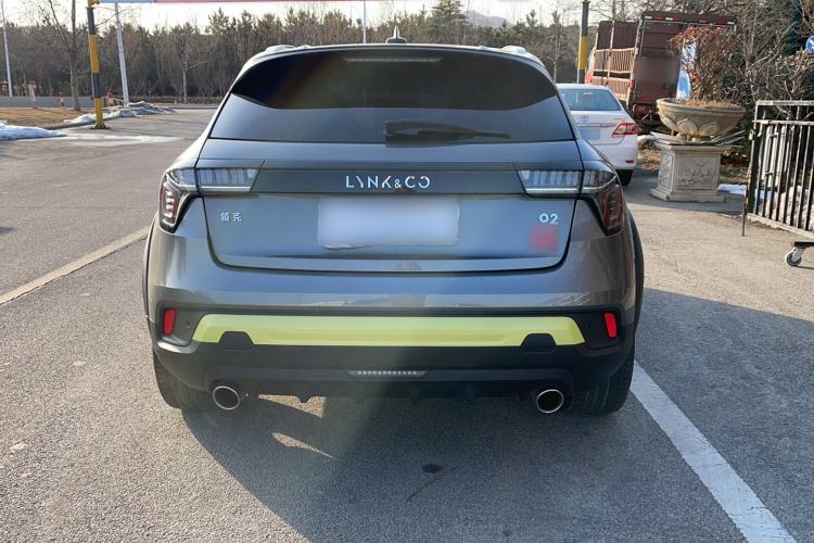Used Lynk & Co 02 2022 2.0T DCT Shine Pro Exterior 4