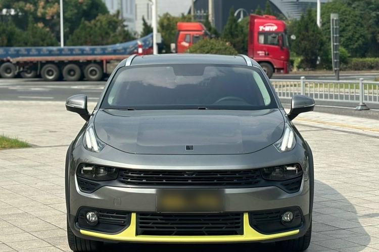 Used Lynk & Co 02 2022 2.0T DCT Shine Plus Exterior 6