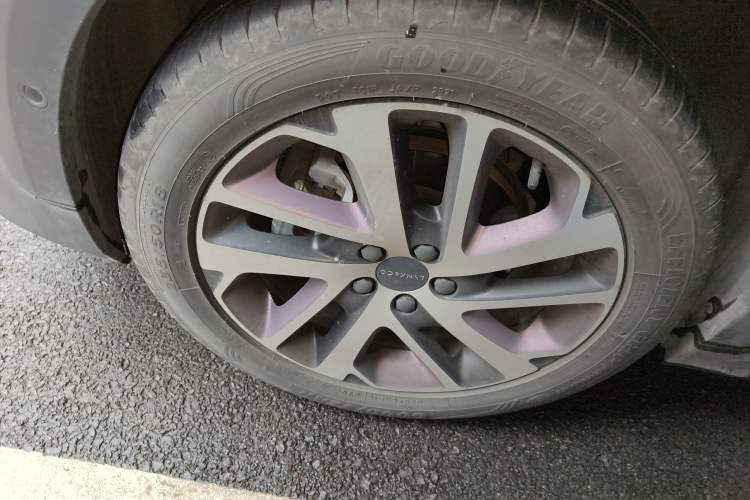 Used Lynk & Co 02 2022 1.5T DCT Shine Pro Exterior 7