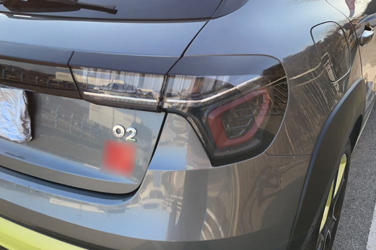 Used Lynk & Co 02 2022 2.0T DCT Shine Pro Exterior 8