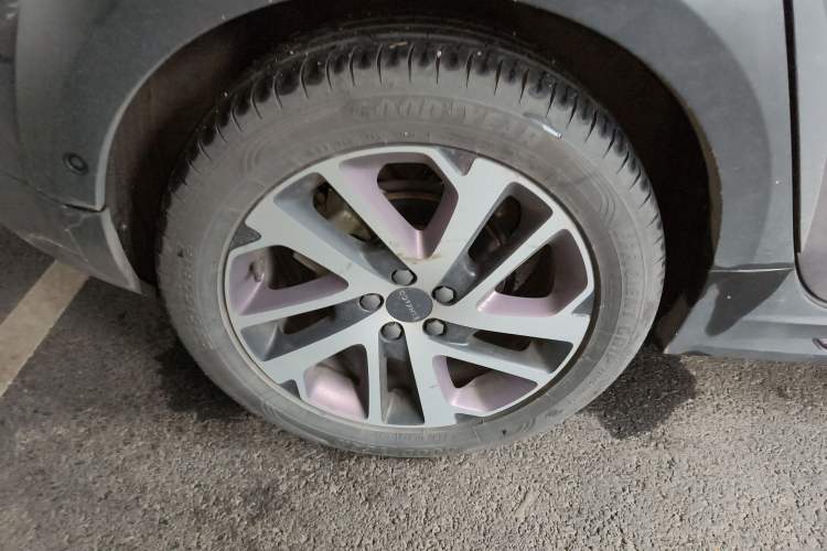 Used Lynk & Co 02 2022 1.5T DCT Shine Pro Exterior 8
