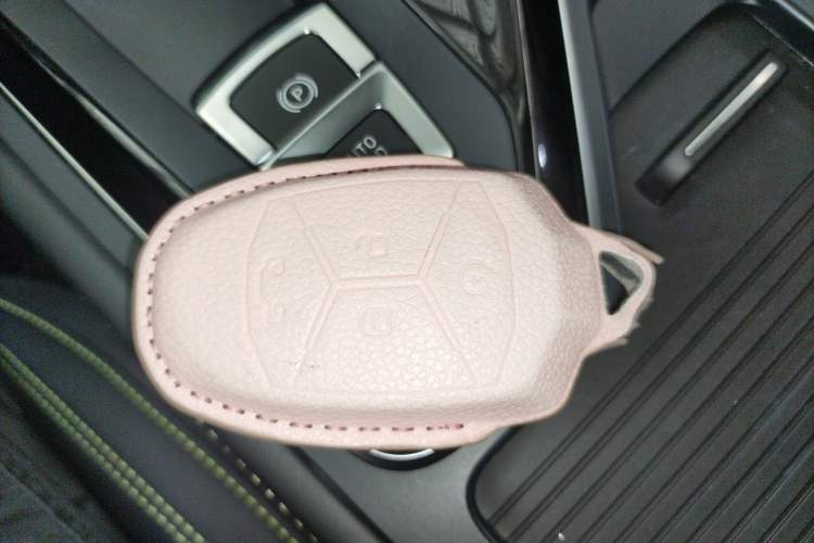 Used Lynk & Co 02 2022 2.0T DCT Shine Plus Interior 1