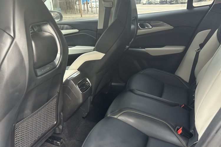 Used Lynk & Co 02 2022 1.5T DCT Shine Plus Interior 2