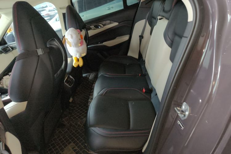 Used Lynk & Co 02 2022 1.5T DCT Shine Pro Interior 4
