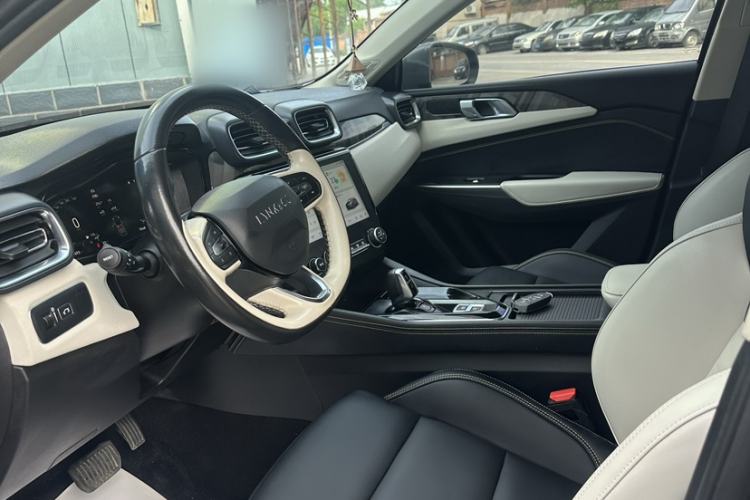 Used Lynk & Co 02 2022 1.5T DCT Shine Plus Interior 4