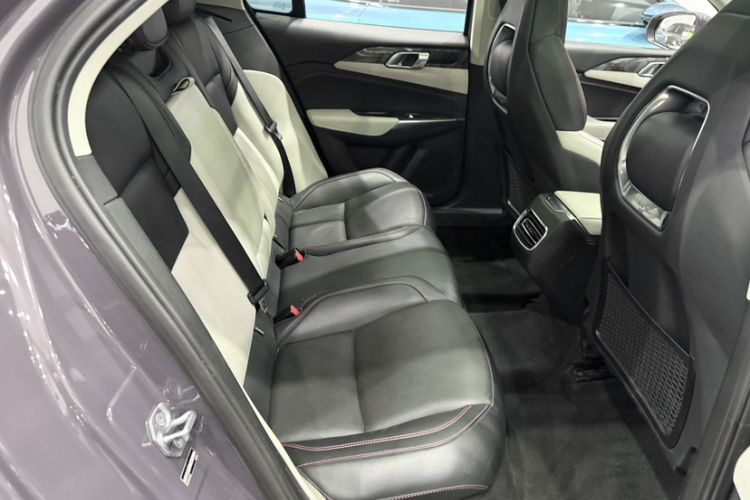 Used Lynk & Co 02 2022 1.5T DCT Shine Pro Interior 5