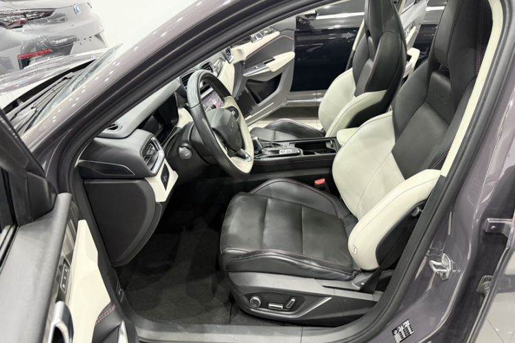 Used Lynk & Co 02 2022 1.5T DCT Shine Pro Left Front Seat