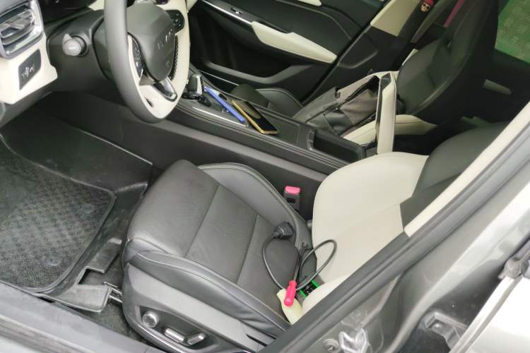 Used Lynk & Co 02 2022 1.5T DCT Shine Pro Left Front Seat