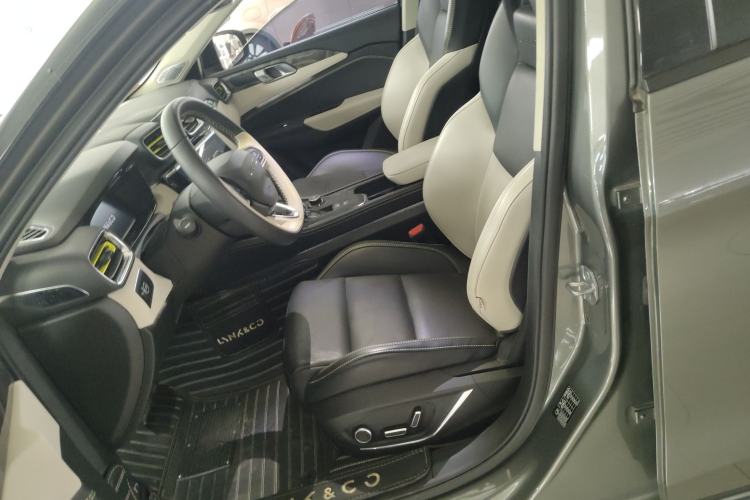 Used Lynk & Co 02 2022 2.0T DCT Shine Pro Left Front Seat