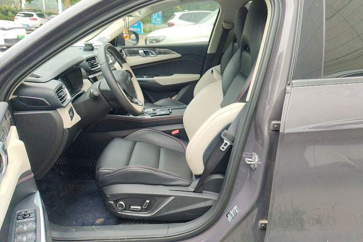 Used Lynk & Co 02 2022 1.5T DCT Shine Pro Left Front Seat