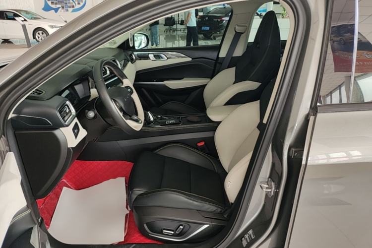 Used Lynk & Co 02 2022 2.0T DCT Shine Plus Left Front Seat