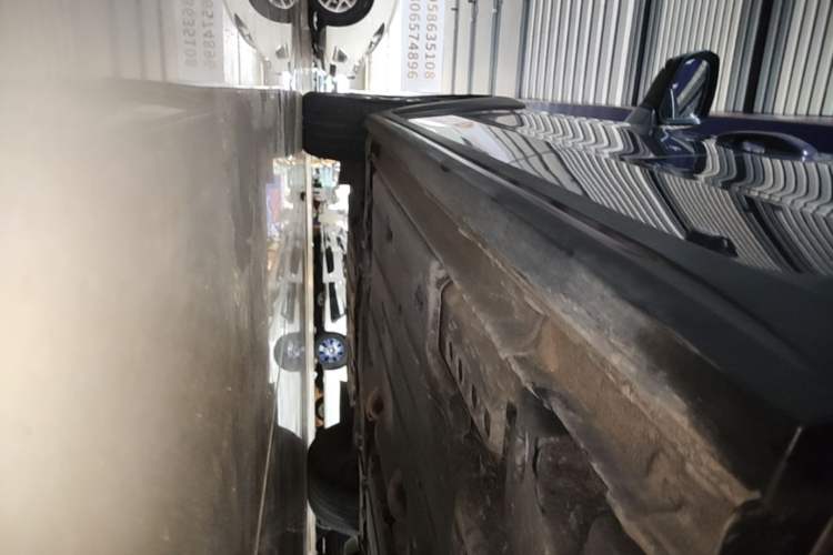 Used Lynk & Co 02 2022 2.0T DCT Shine Pro Left Side Sill